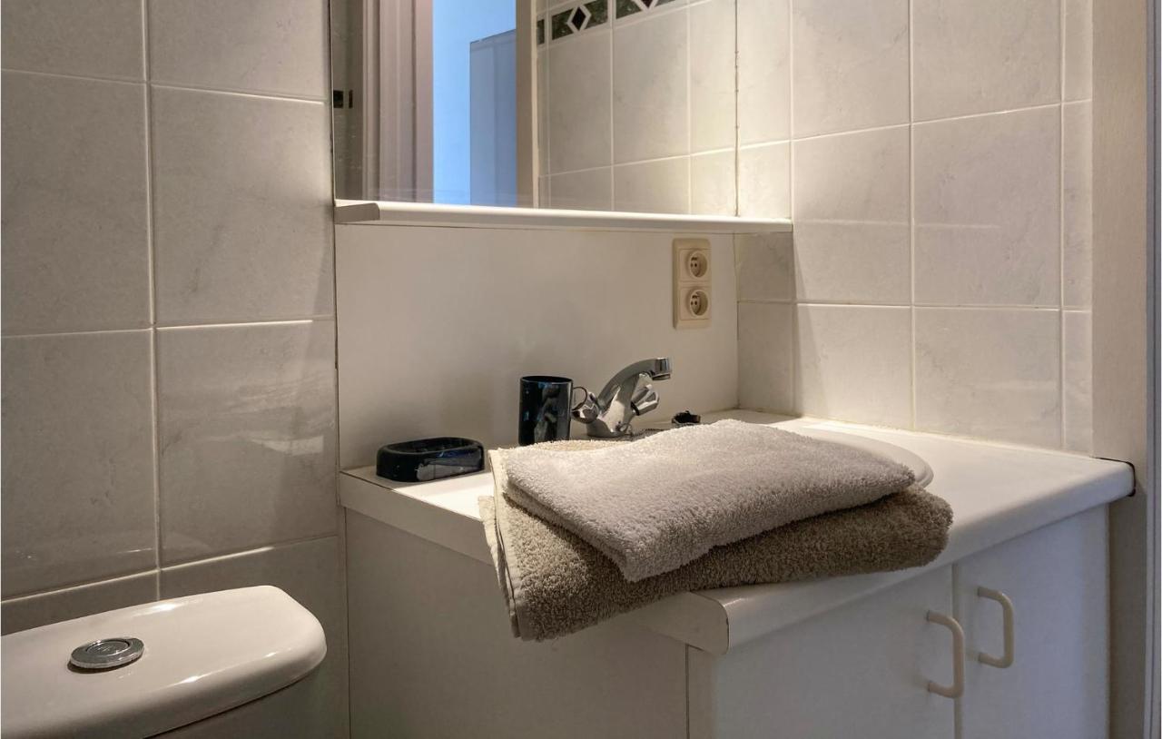 Nice Apartment In Oostende With Wifi מראה חיצוני תמונה